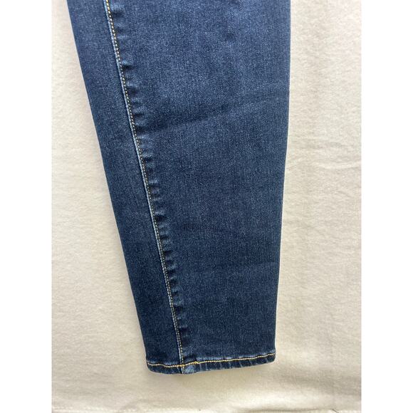 Woman's American Eagle High Rise Dark Wash Skinny Jeans - Size 14 - Picture 7 of 12